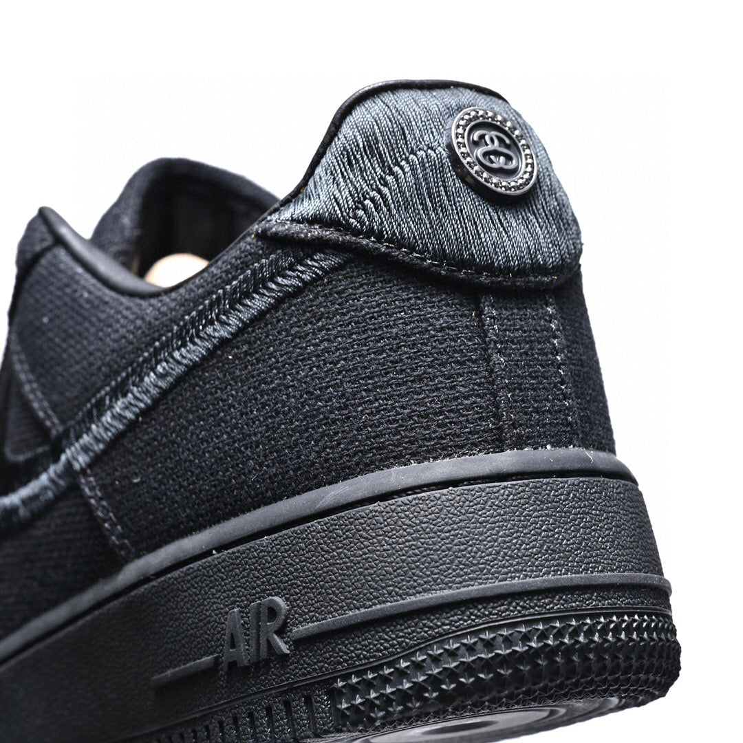 BL - AF1 x Stussy Collaboration Pure Black