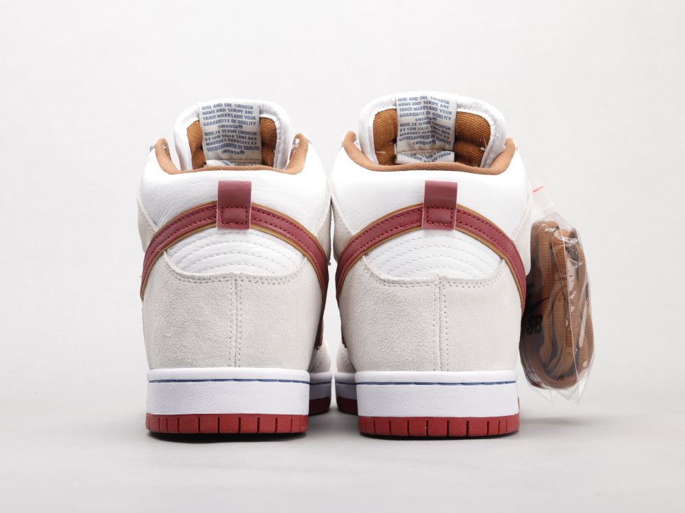 BL - Beige and red hook high top knight color matching