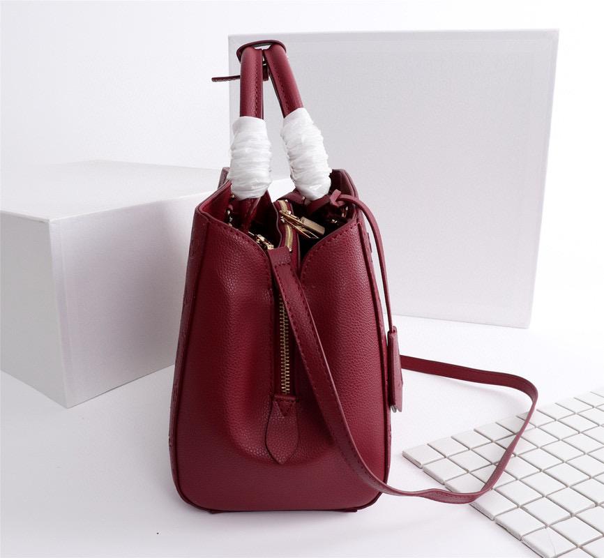 BL - High Quality Bags LUV 040
