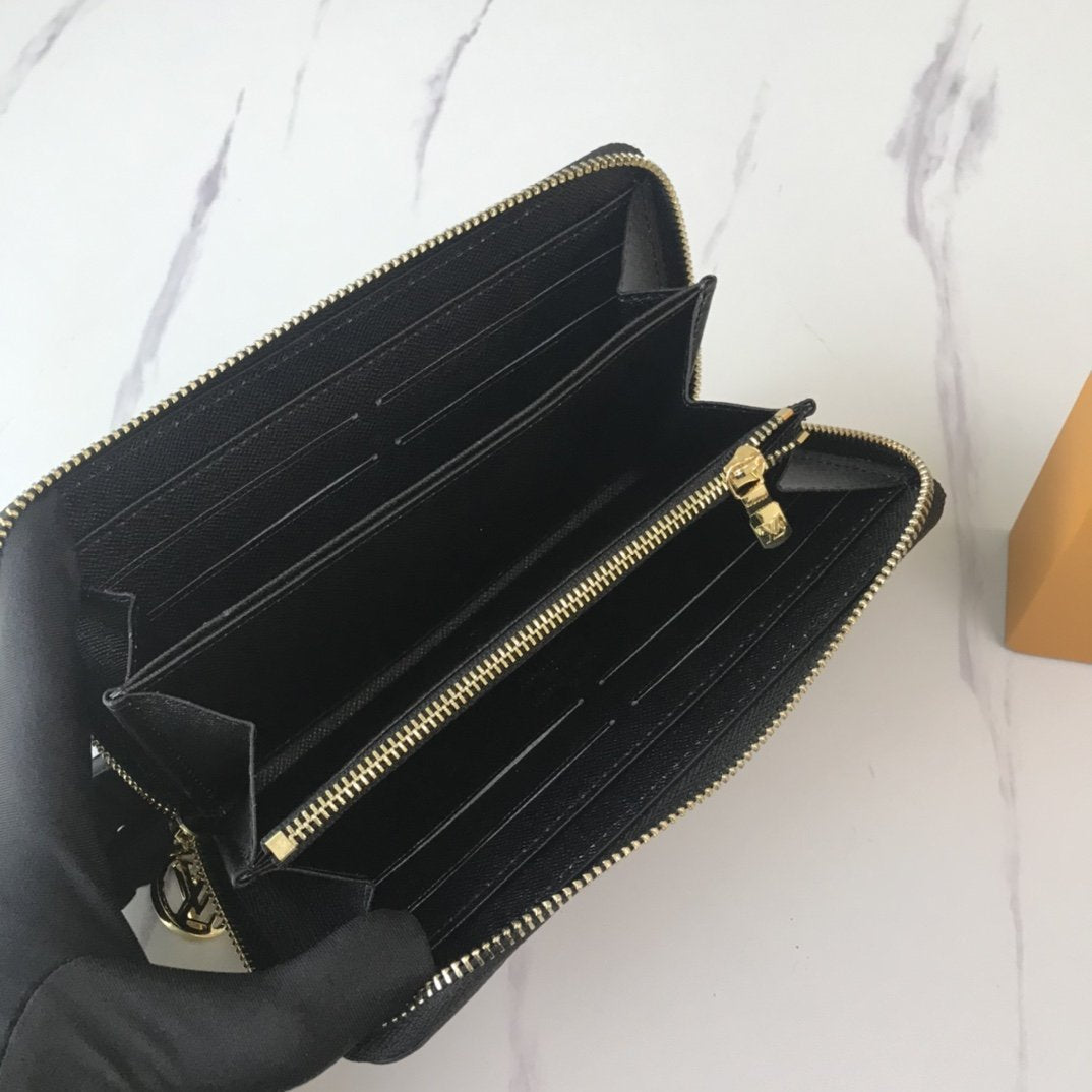 BL - High Quality Wallet LUV 026