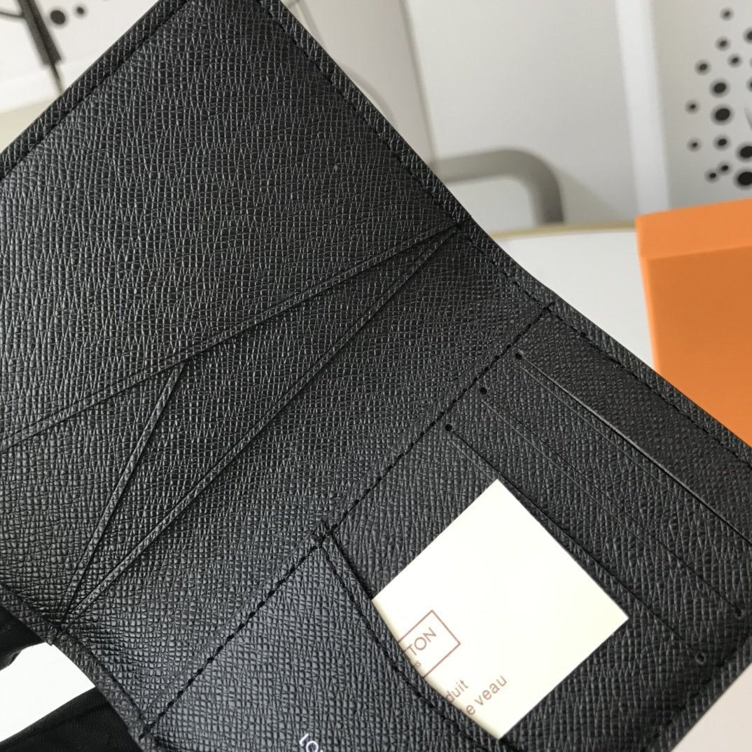 BL - High Quality Wallet LUV 013