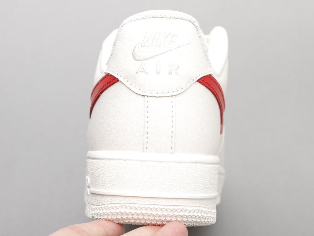 BL - AF1 retro white red low top