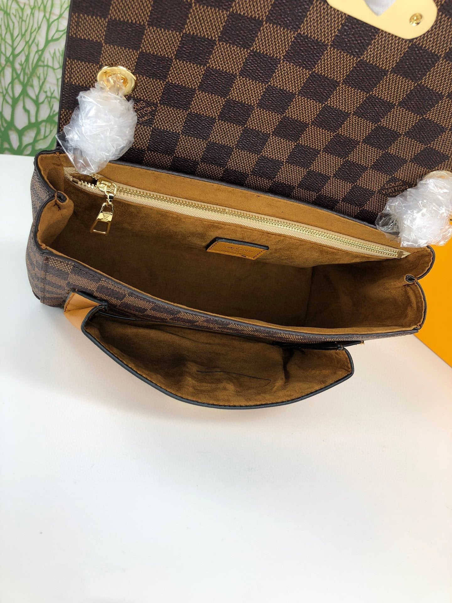 BL - High Quality Bags LUV 053