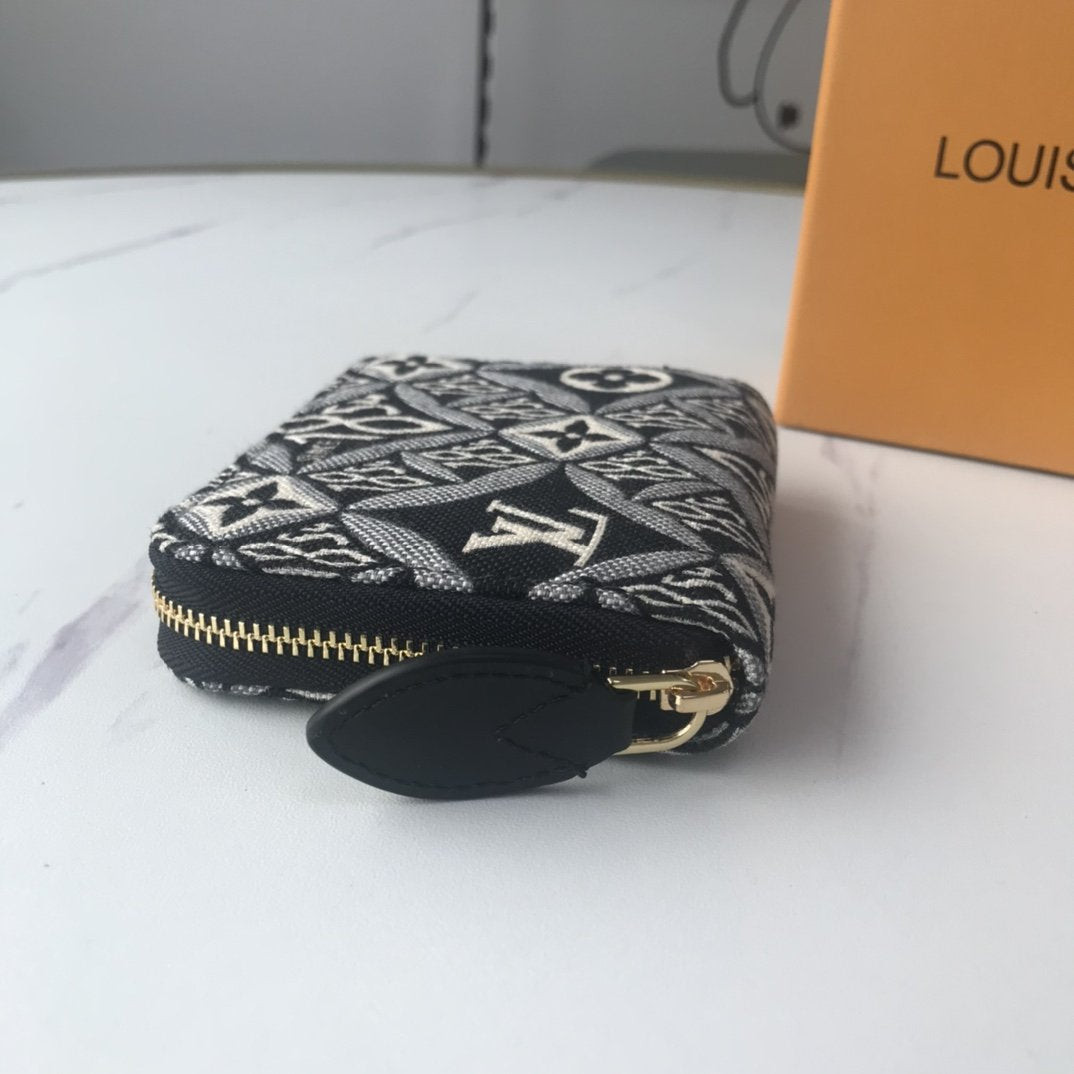 BL - High Quality Wallet LUV 023