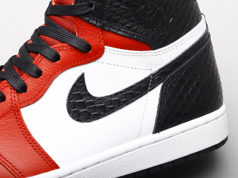 BL - AJ1 satin snake print