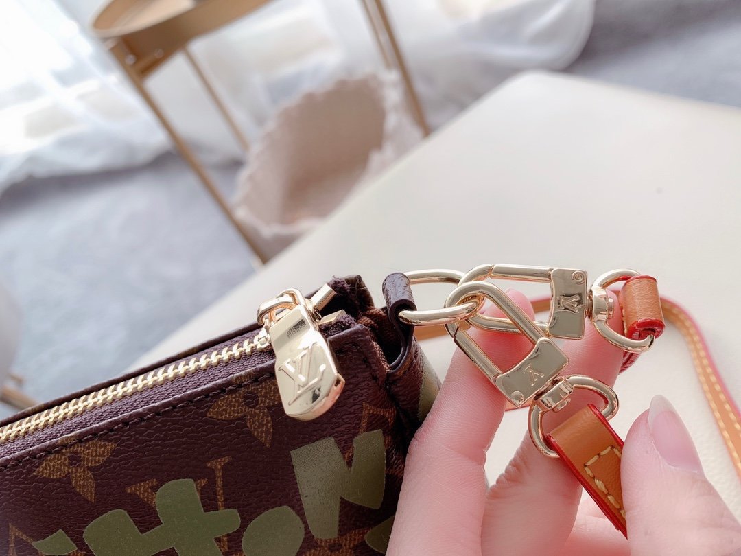 BL - High Quality Wallet LUV 089