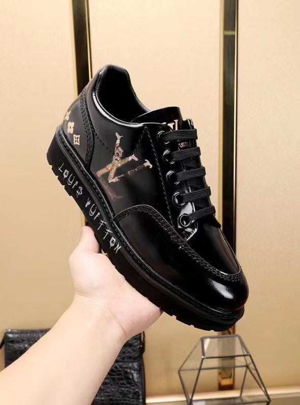 BL - LUV Black Sneaker