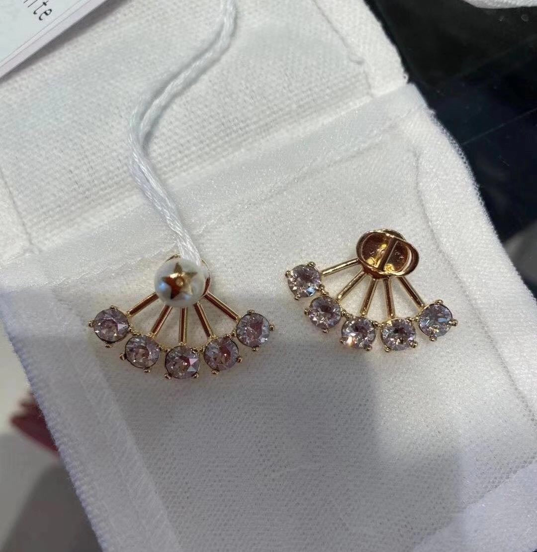 High Quality Earring Dir 040
