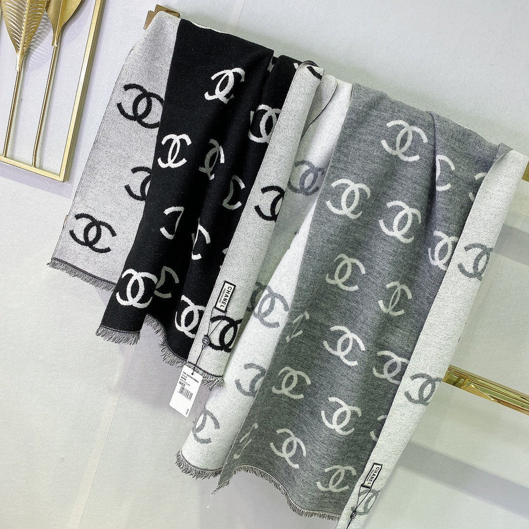 High Quality CHL Scarf 012