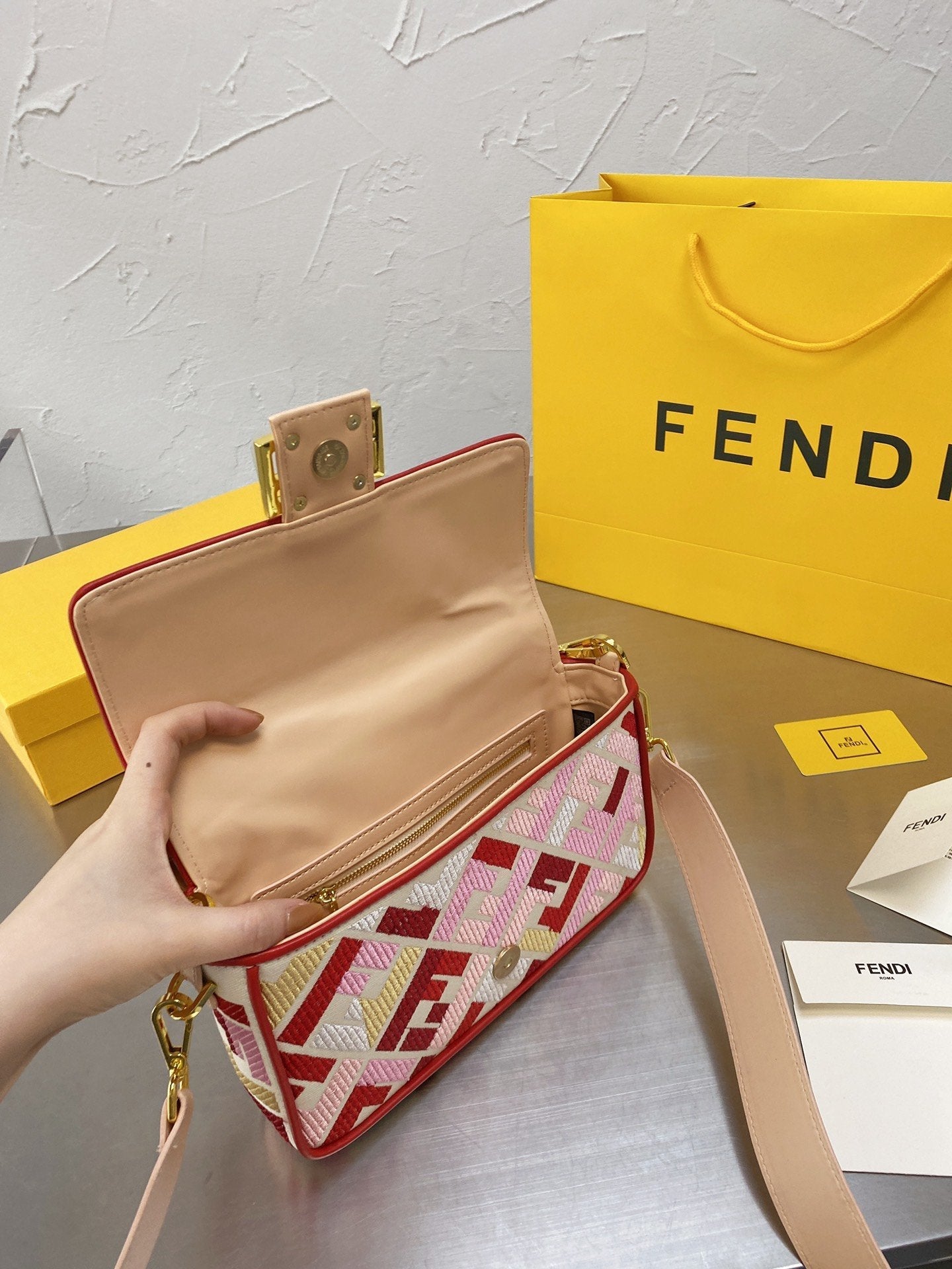 BL - High Quality Bags FEI 119