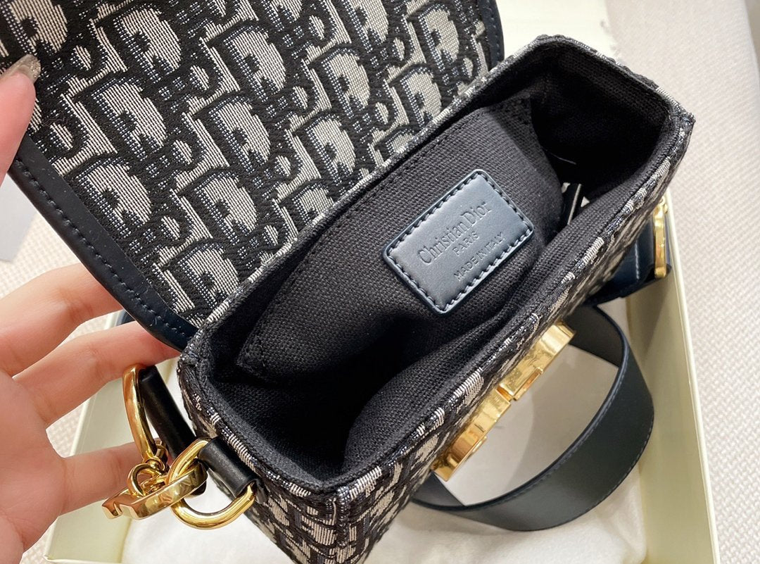 BL - High Quality Bags DIR 042