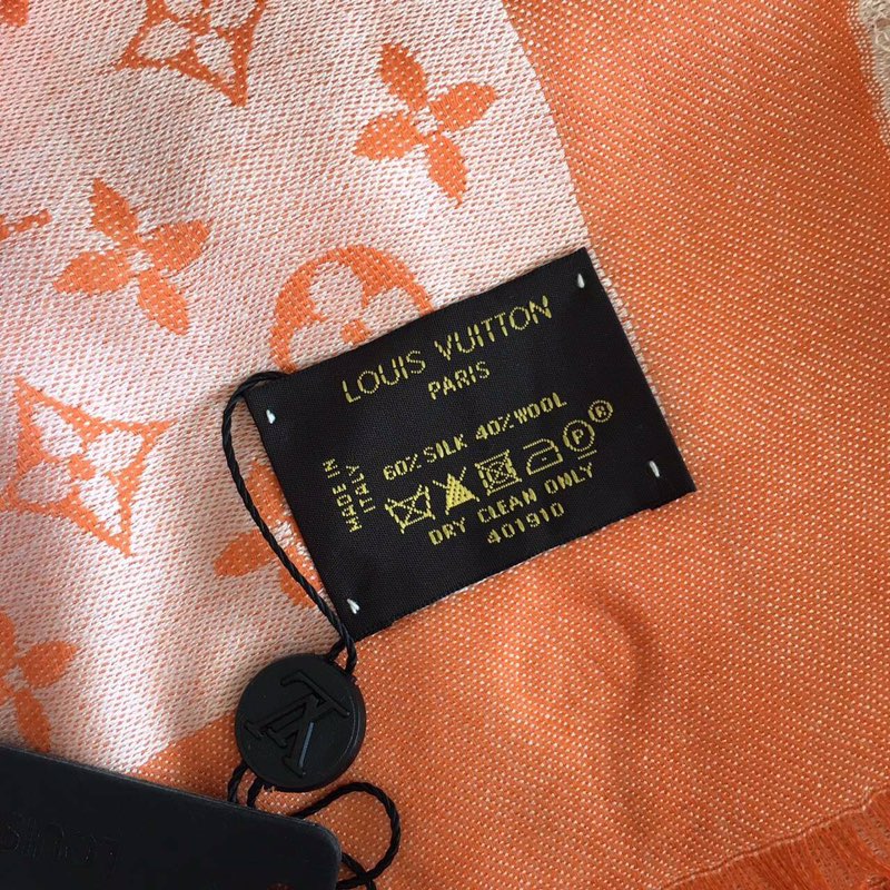 High Quality LUV Scarf 025