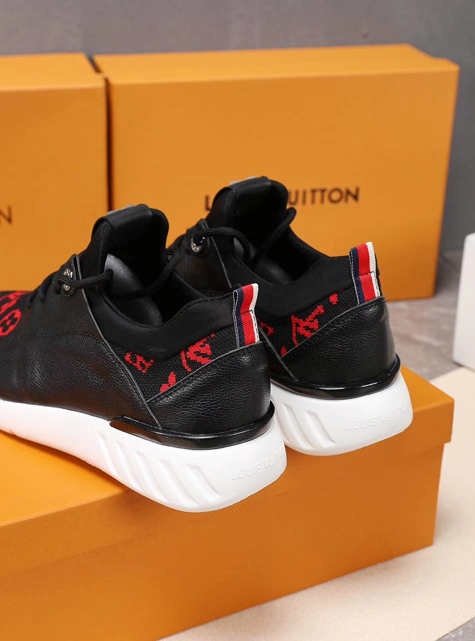 BL - High Quality Luv Sneaker 106