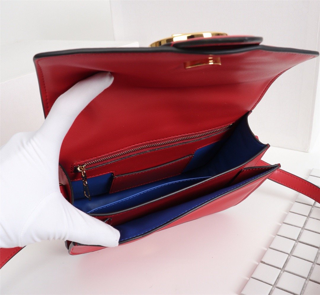 BL - High Quality Bags LUV 444