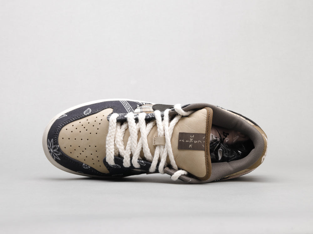 BL - Travis Scott x SB Dunk Low Cashew Blossom