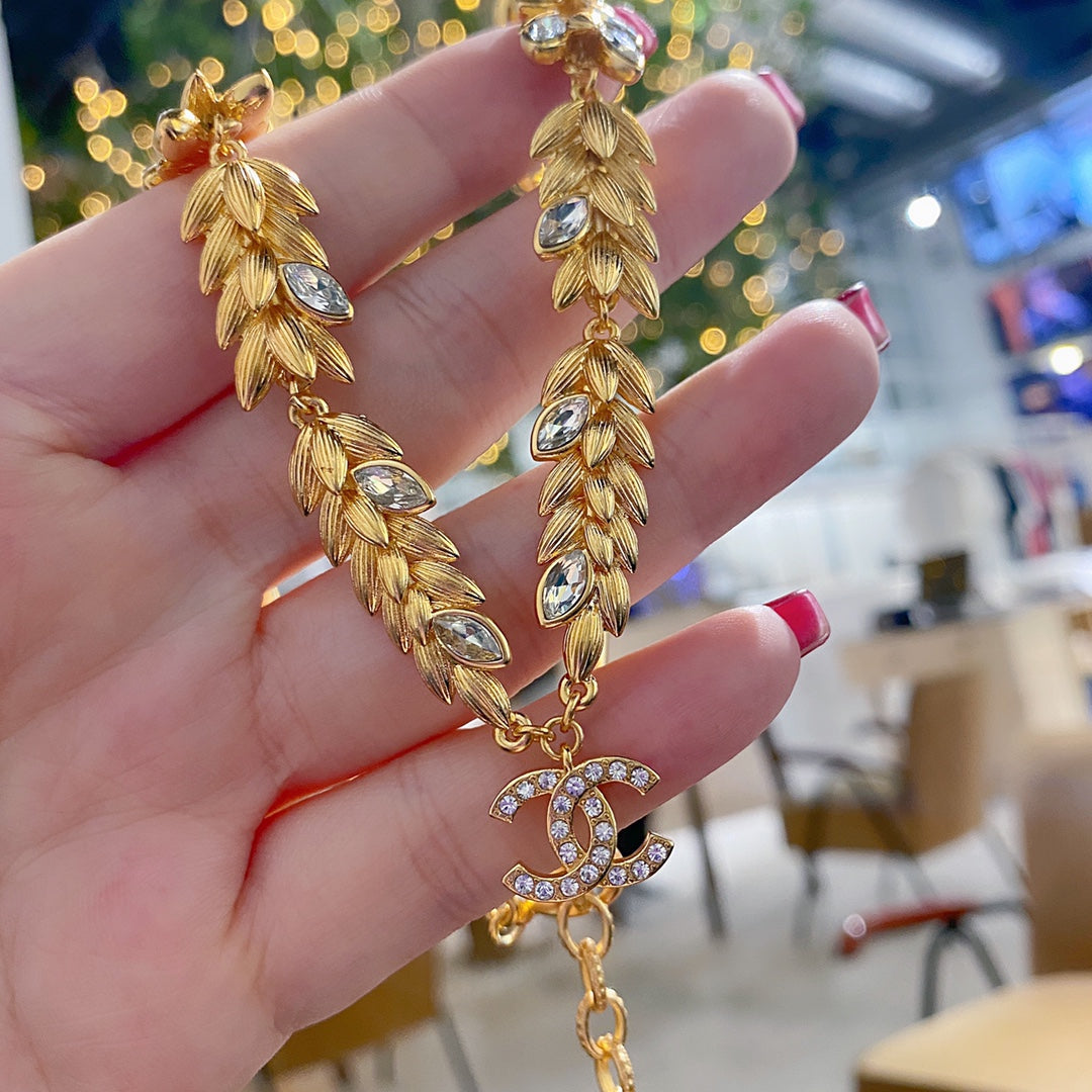 BL - High Quality Necklace CHL054