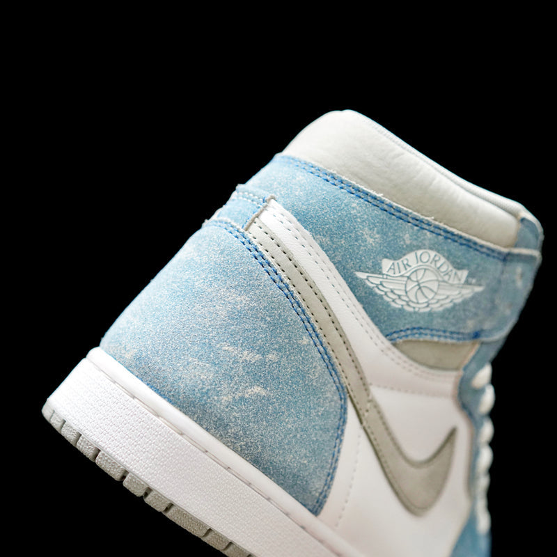 BL - AJ1 High Washed Blue