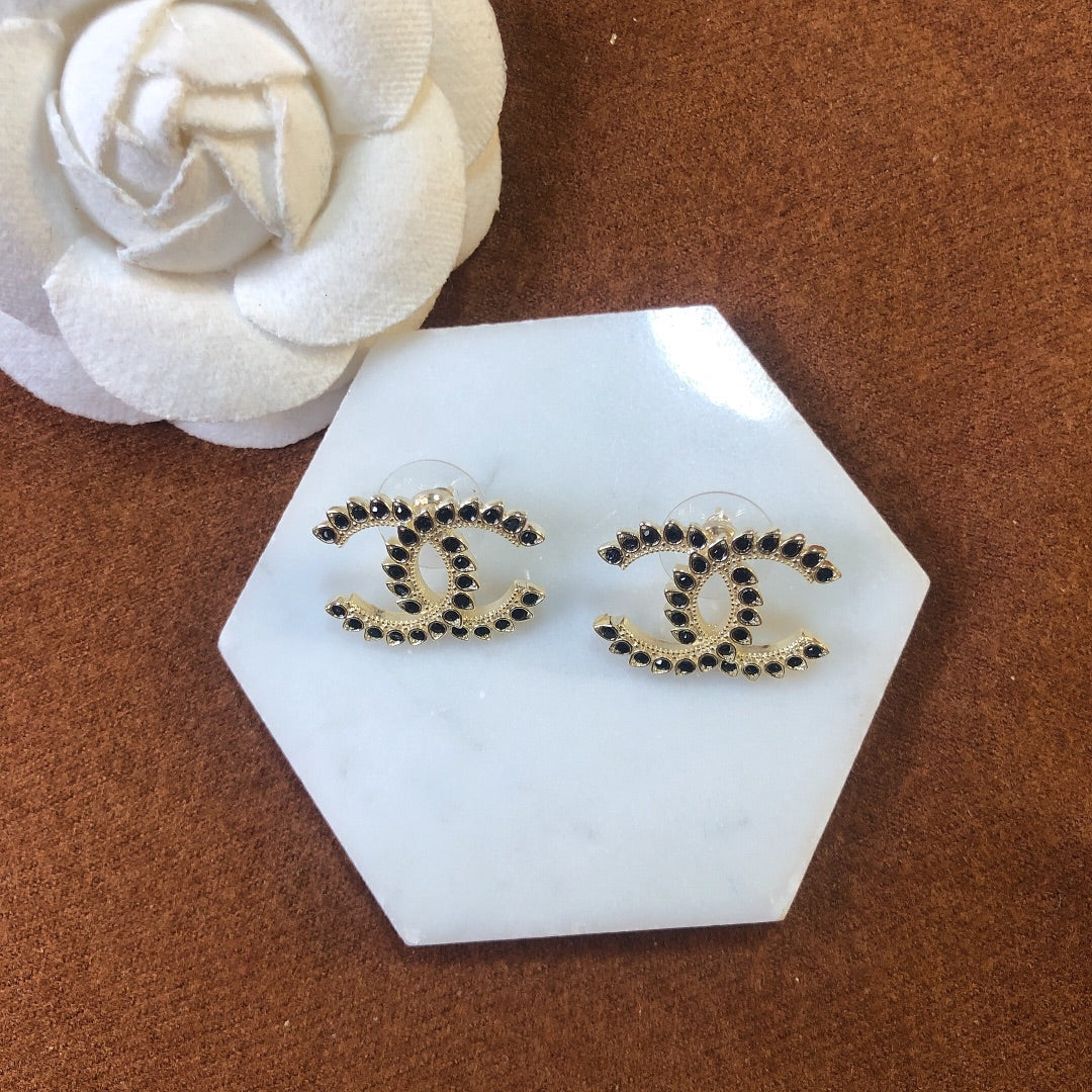 BL - High Quality Earring CHL 076