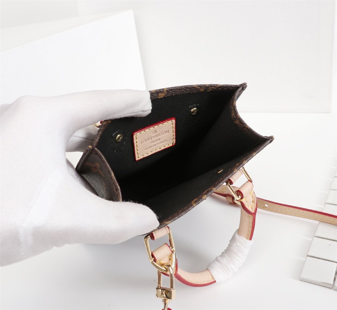 BL - High Quality Bags LUV 010