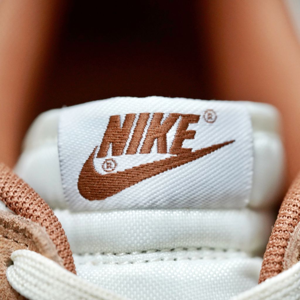 BL - NKE wheat khaki
