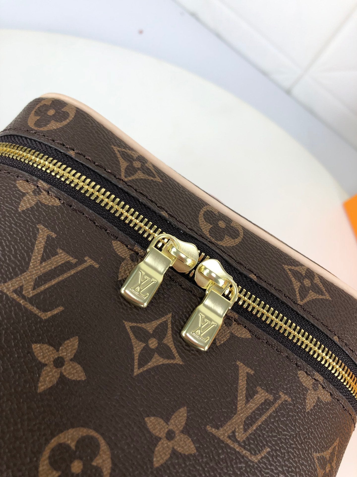 BL - High Quality Bags LUV 025