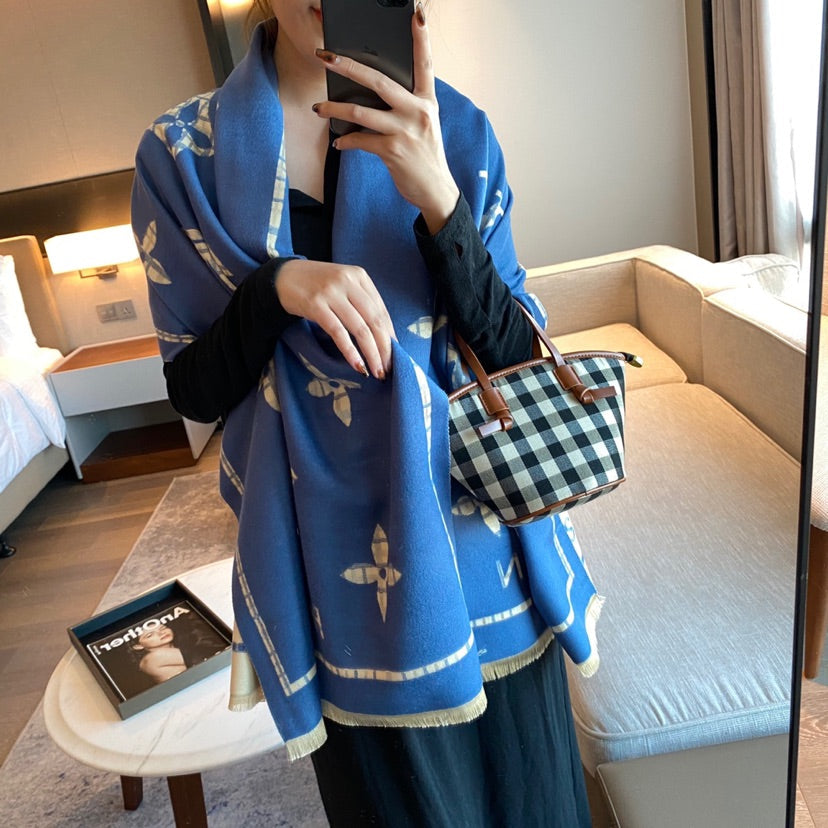 High Quality LUV Scarf 015