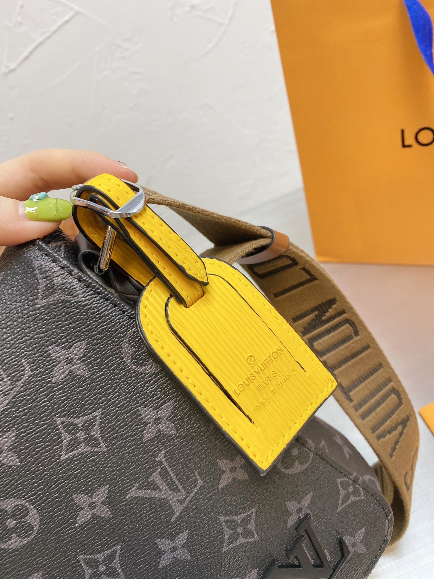 BL - High Quality Bags LUV 067