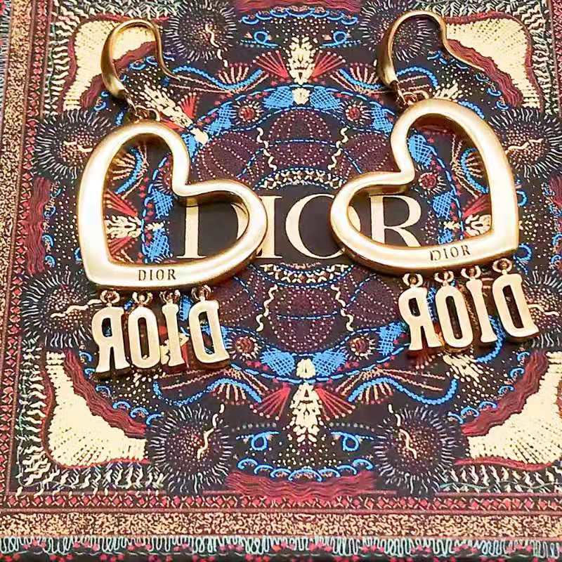 High Quality Earring Dir 009