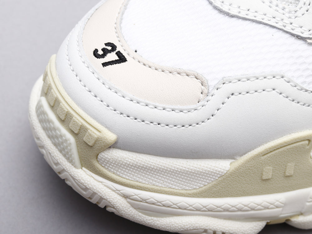 BL - Bla Triple S Pure White Sneaker
