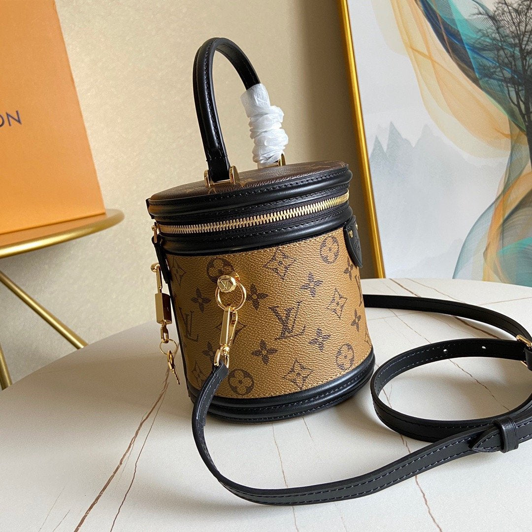 BL - High Quality Bags LUV 156