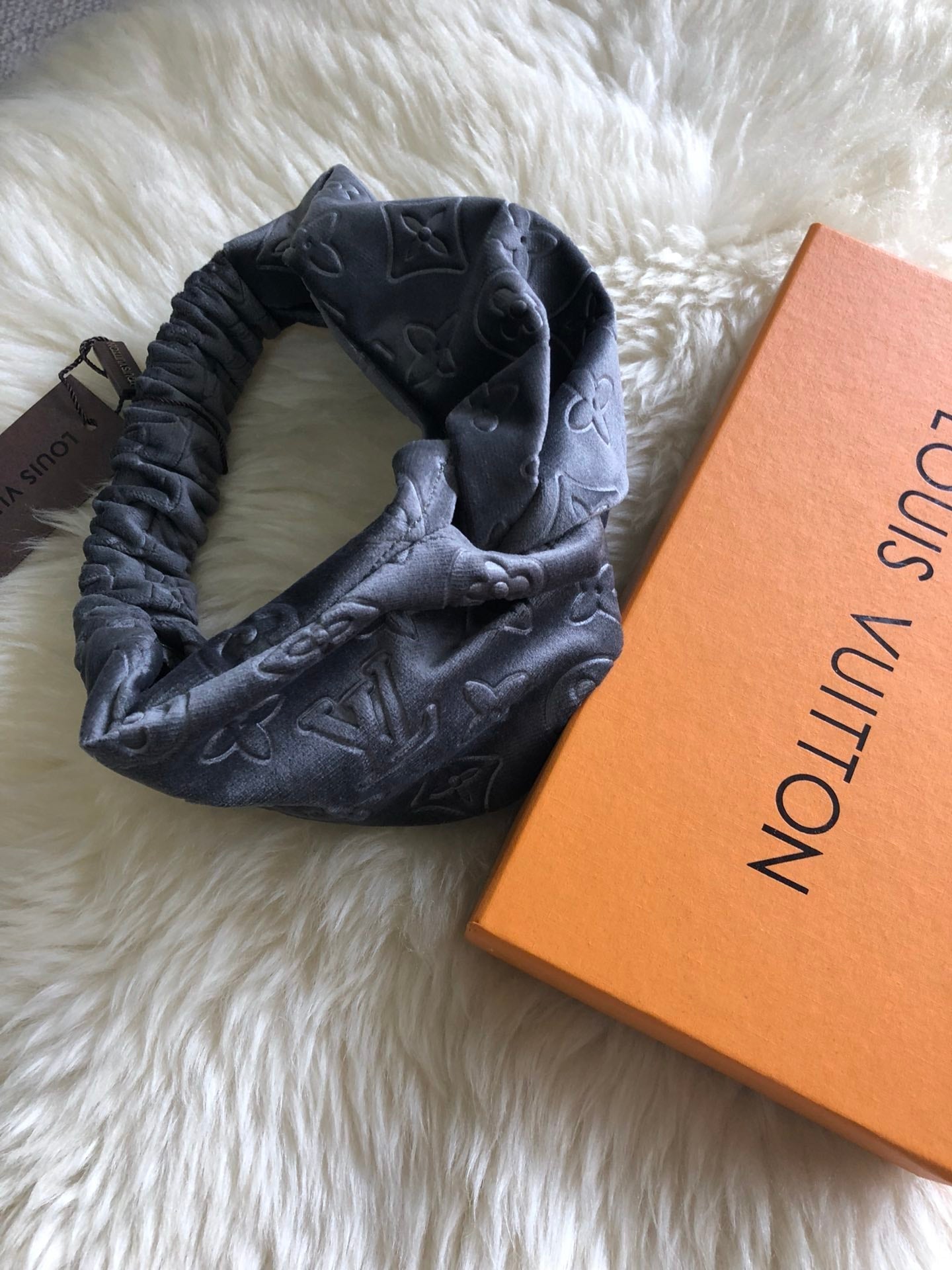 BL - New Hair Band LUV 003