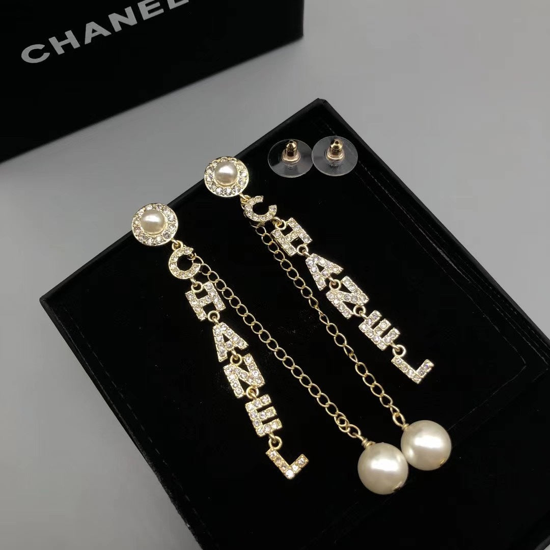 BL - High Quality Earring CHL 064