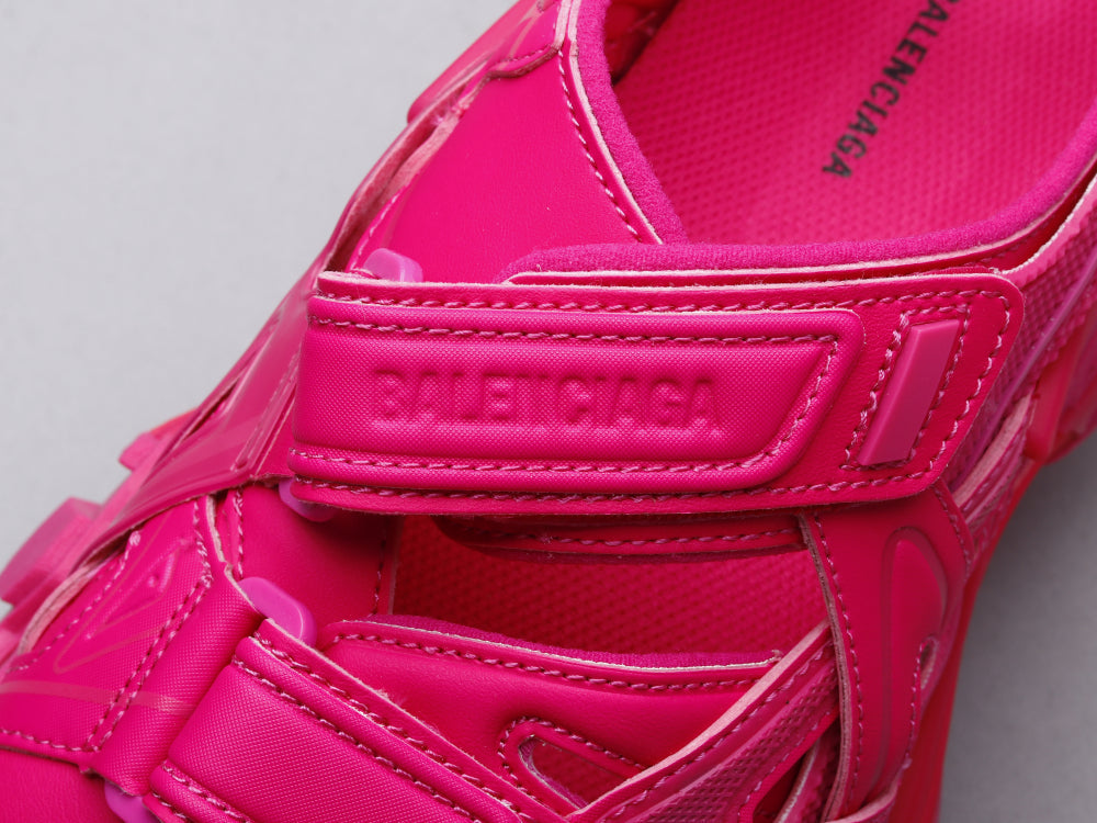 BL - Bla Track Sandals Pink Sneaker
