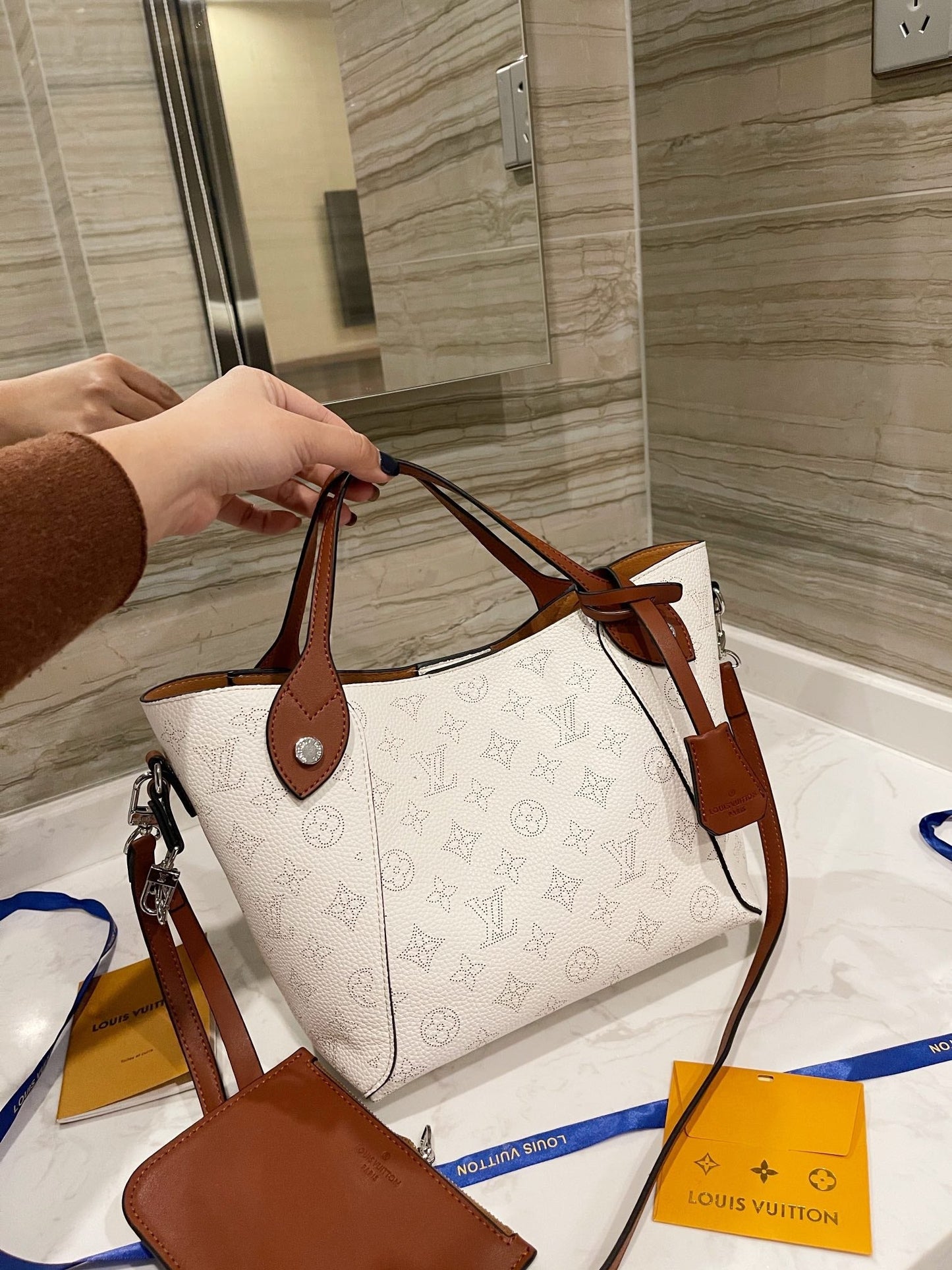 BL - High Quality Bags LUV 085