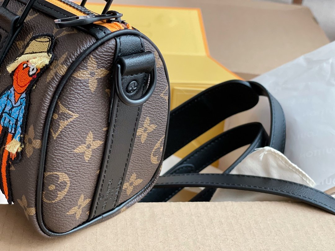 BL - High Quality Bags LUV 075