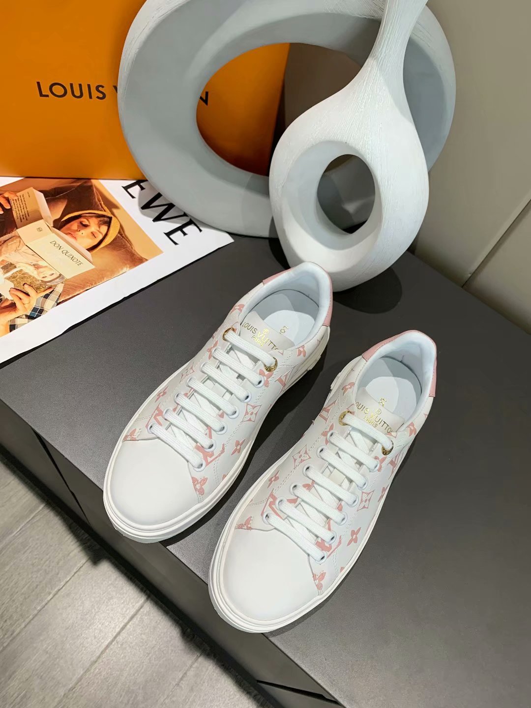 BL - LUV Time Out PInk Sneaker