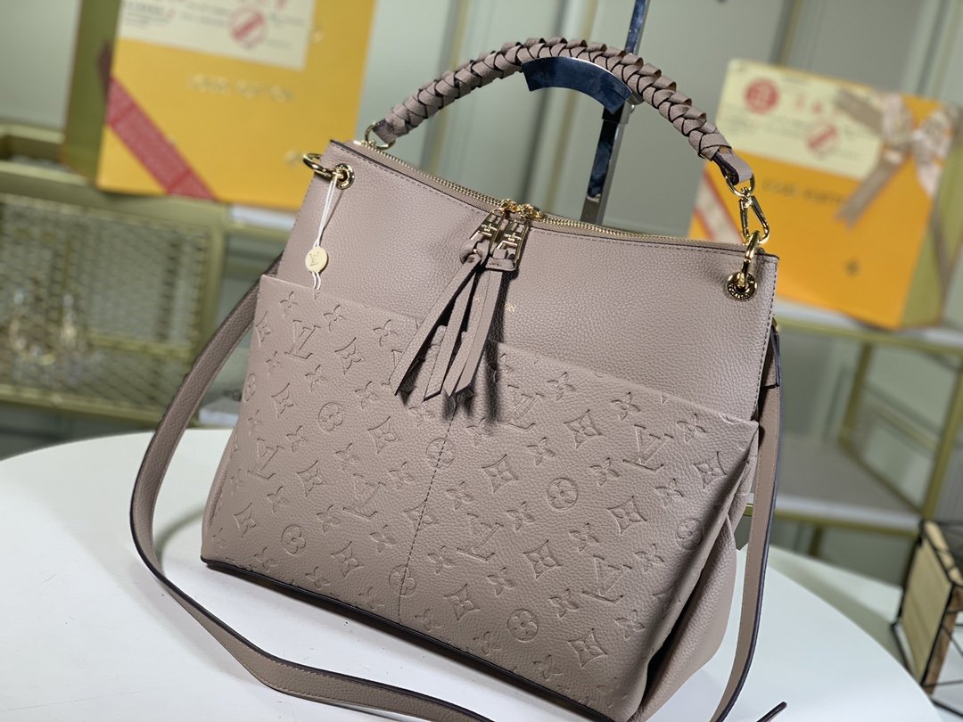 BL - High Quality Bags LUV 112