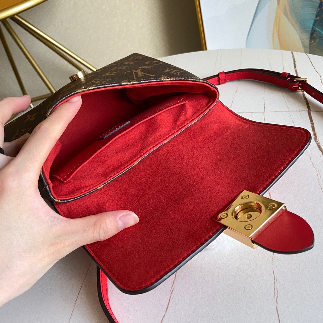 BL - High Quality Bags LUV 149