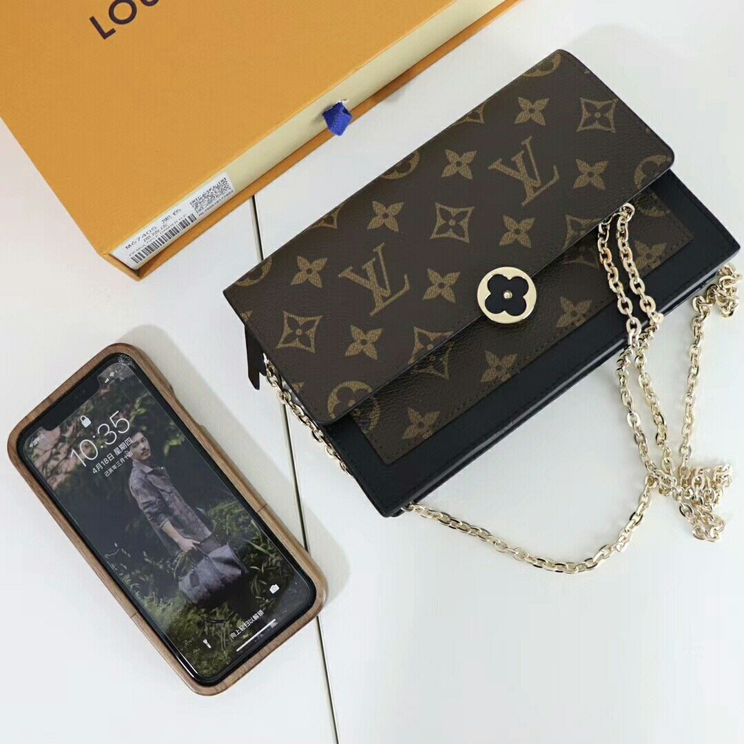 BL - High Quality Bags LUV 152