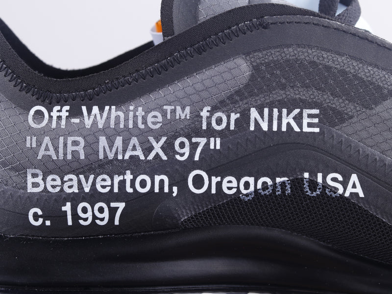 BL - Max97 black and white