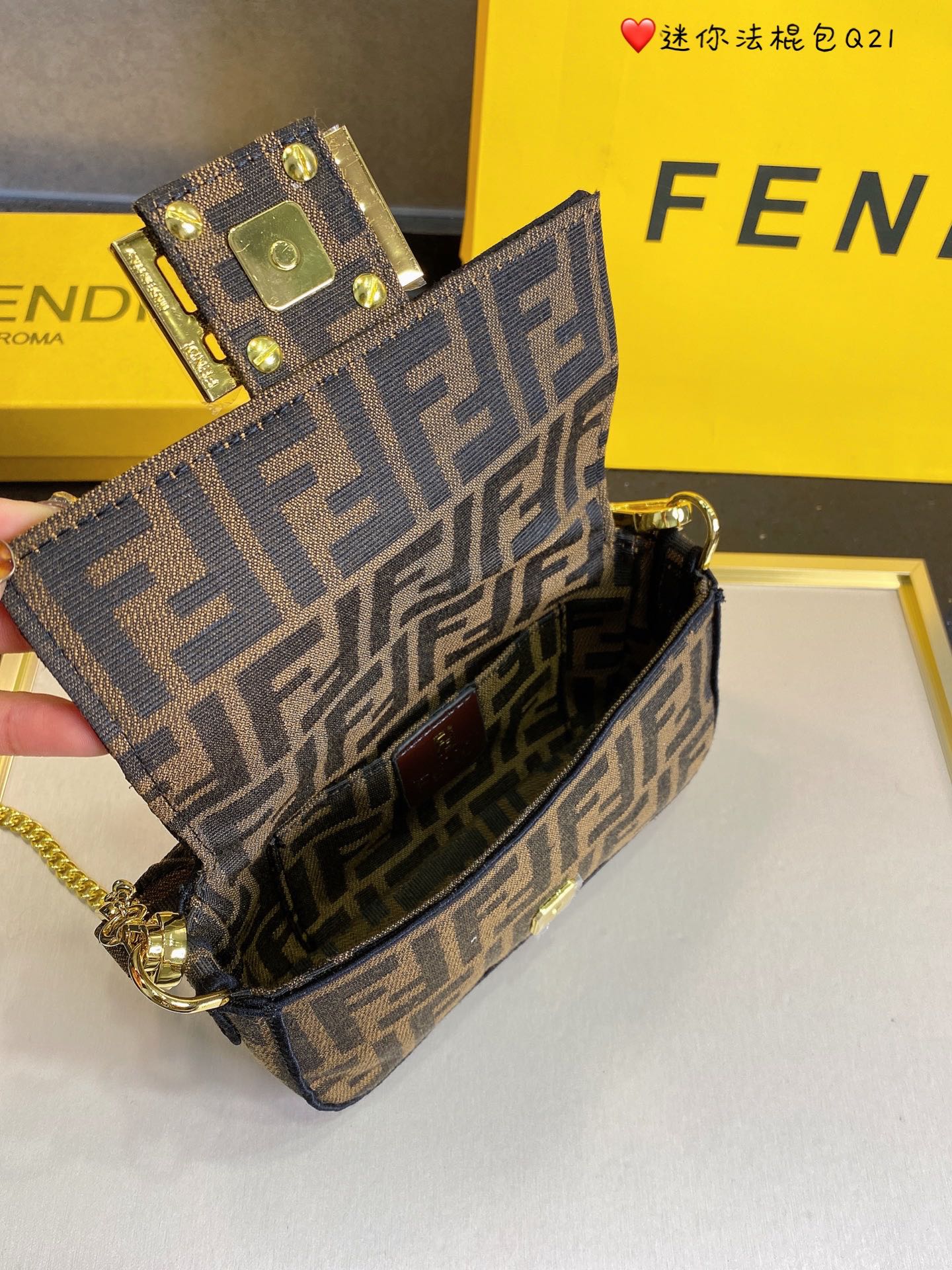 BL - High Quality Bags FEI 135