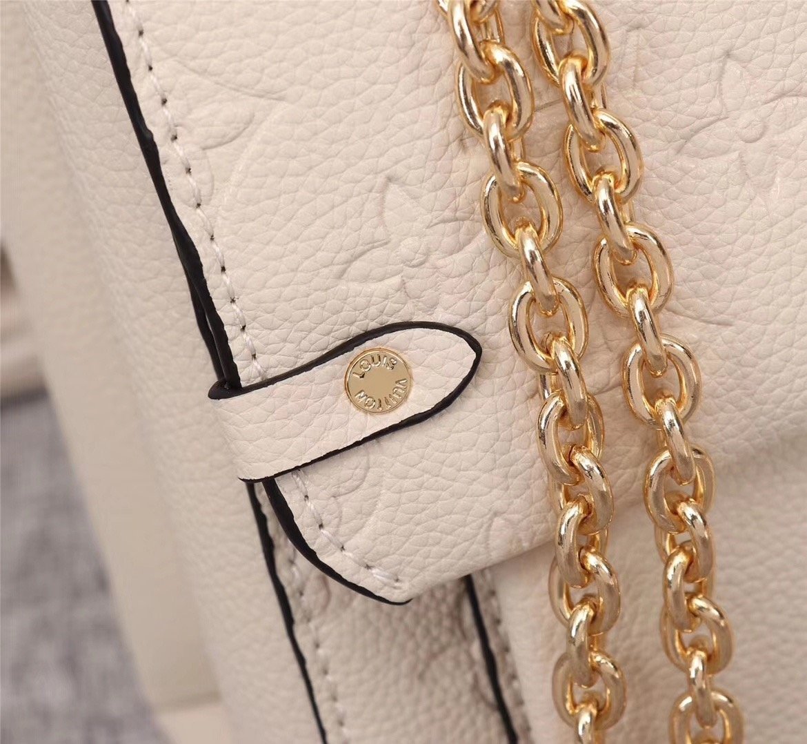 BL - High Quality Bags LUV 275