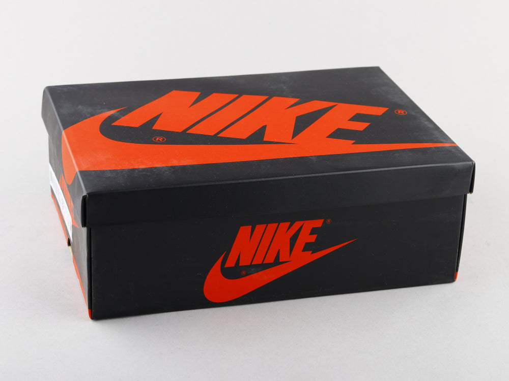 BL - AJ1 red silk black toe