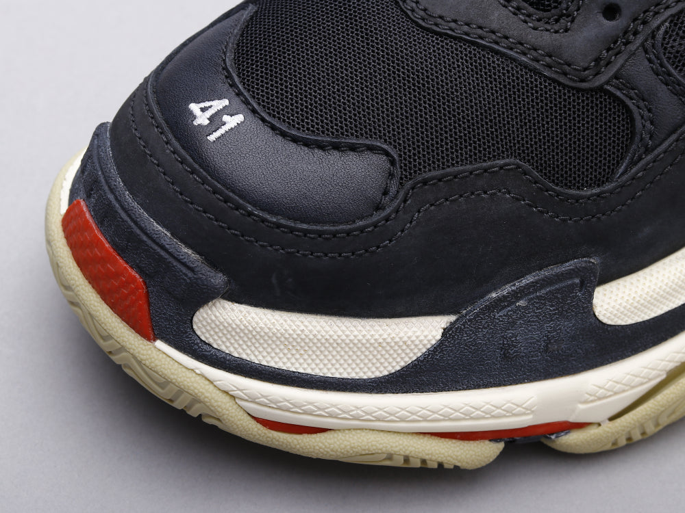 BL - Bla Triple S Black and Red Sneaker