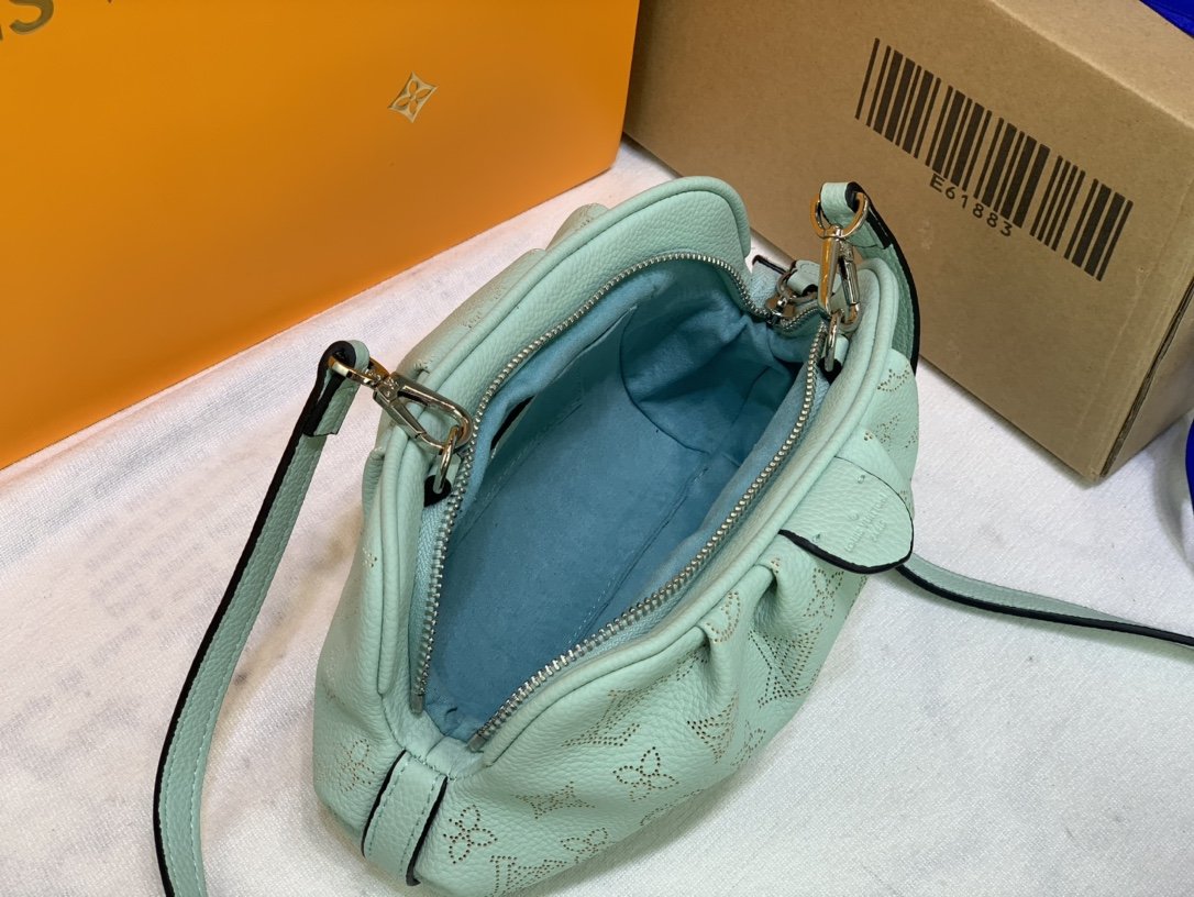 BL - High Quality Bags LUV 093