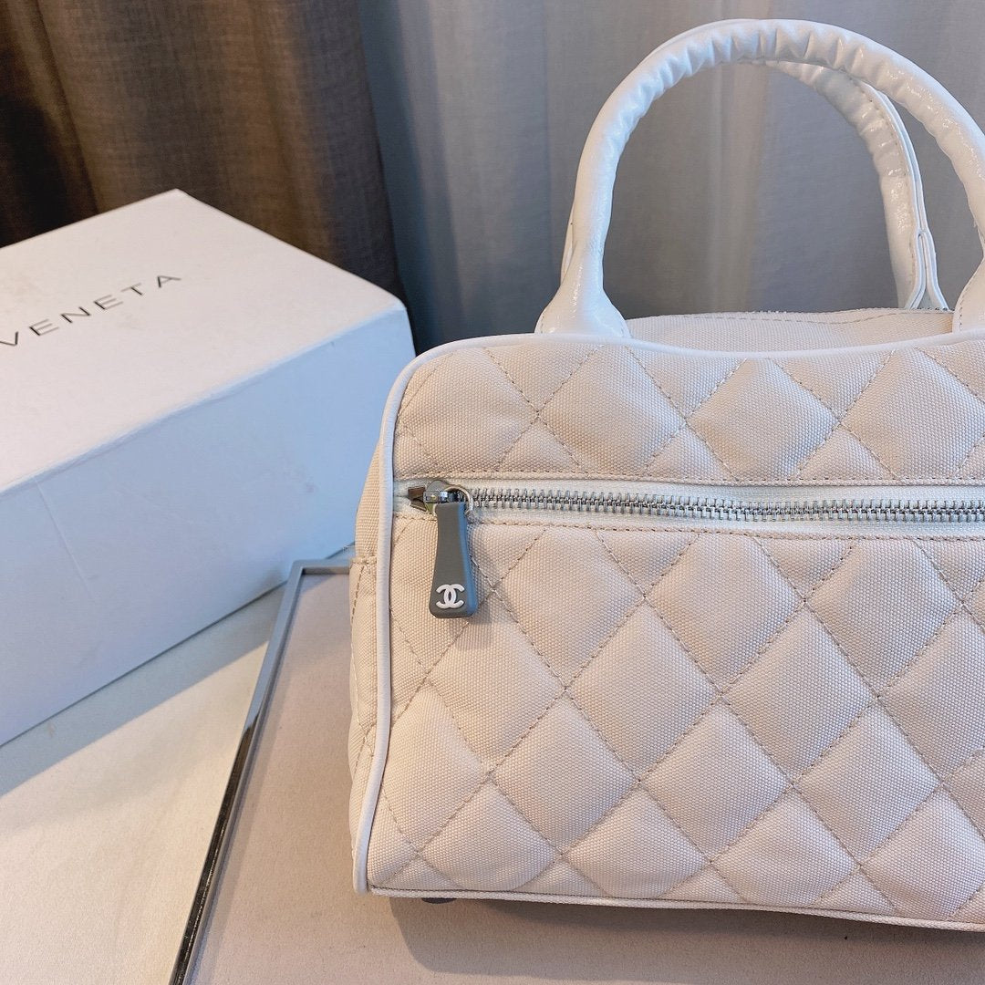 BL - High Quality Bags CHL 124