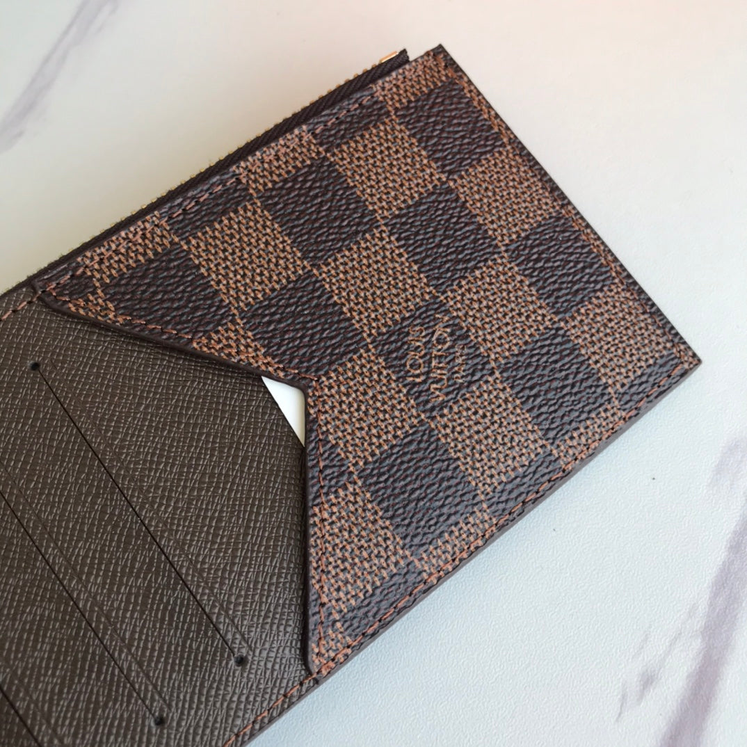 BL - High Quality Wallet LUV 131