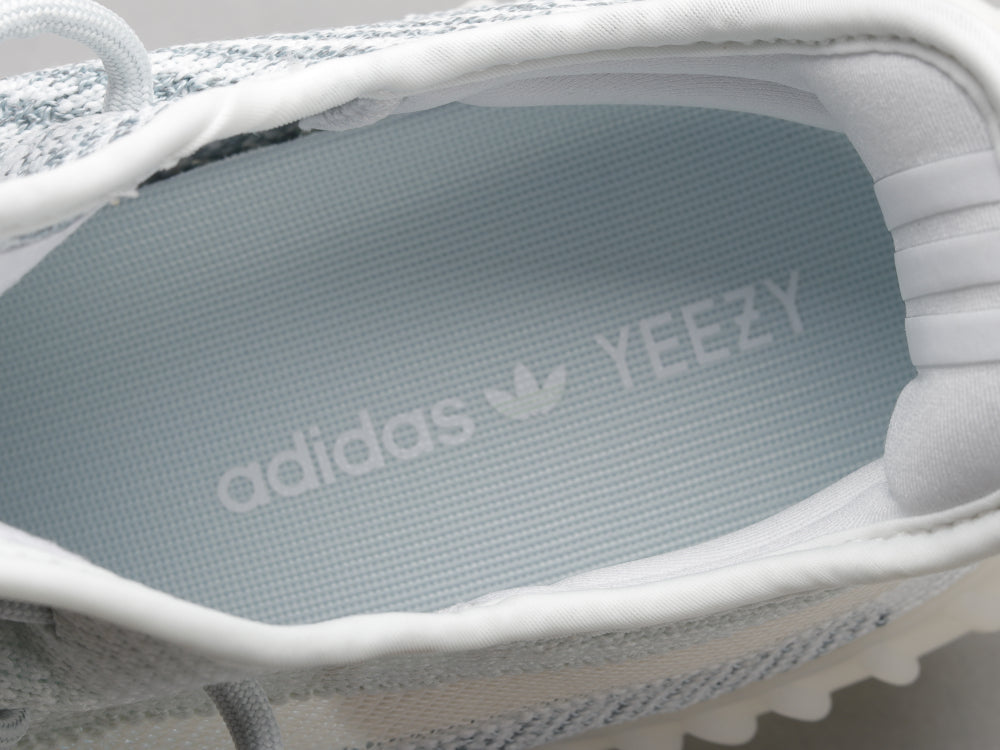 BL - Yzy 350 IBL Blue Sneaker