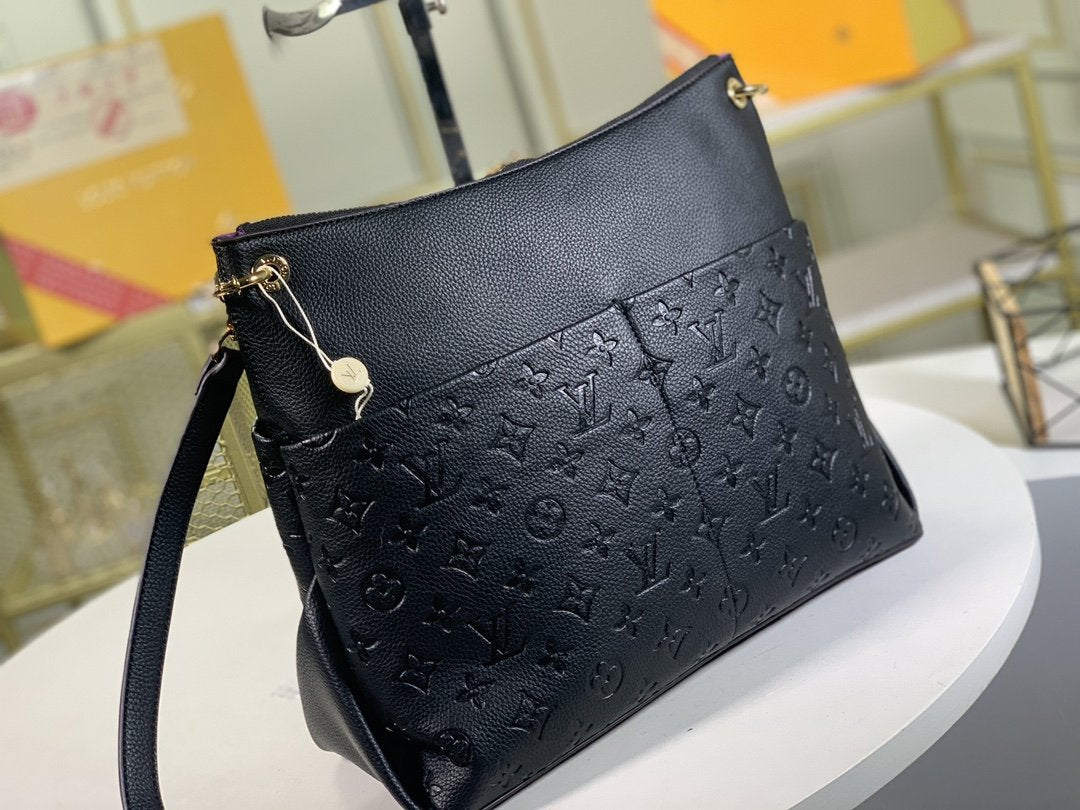BL - High Quality Bags LUV 112
