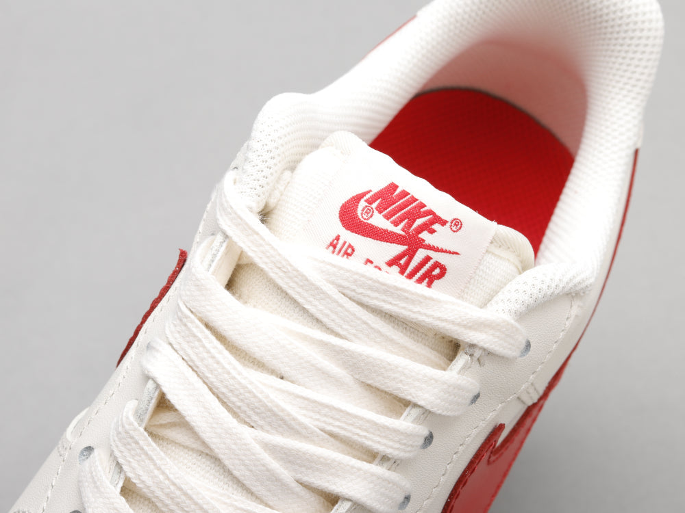 BL - AF1 retro white red low top